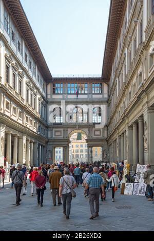 People in the Uffizi Gallery in Florence Stock Photo