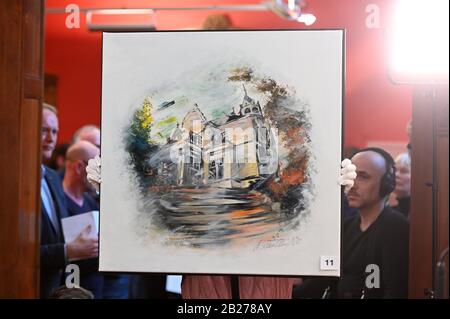 Axel Scheumann Nordhausen, Germany. 01st Mar, 2020. The painting entitled