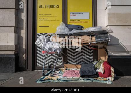 London, UK. 1st March, 2020. A rough sleeper’s bedding and personal belongings near Bond Street. Credit: Guy Corbishley/Alamy Live News Stock Photo