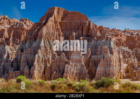 The early morning sun highlightes the beautiful textures and colors of the formations at Cathedral Gorge, Nevada Stock Photo