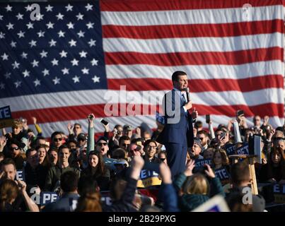 Washington, DC, USA. 23rd Feb, 2020. Pete Buttigieg, Democratic presidential candidate and former mayor of South Bend, Indiana, attends a rally at a town hall in Arlington, Virginia, U.S., Feb. 23, 2020. Former South Bend, Indiana, Mayor Pete Buttigieg is ending his presidential bid, reported U.S. media outlets on Sunday. Credit: Liu Jie/Xinhua/Alamy Live News Stock Photo