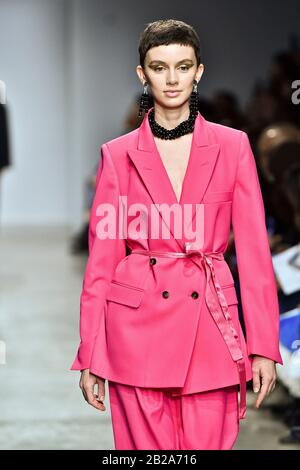 Paris, France. 28th Feb, 2020. Model walks on the runway at the Lutz Huelle fashion show during Fall/Winter 2020/2021 Fashion Week in Paris, France on Feb 28, 2020. (Photo by Jonas Gustavsson/Sipa USA) Credit: Sipa USA/Alamy Live News Stock Photo