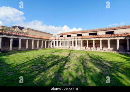 Oplontis Villa of Poppea - the Southern Peristyle Stock Photo