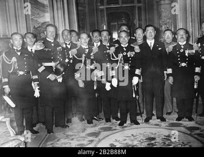 The officers of the cruiser Ashigara of the Imperial Japanese Navy and some Chechen naval officers are guests of the Japanese ambassador in Berlin. Stock Photo