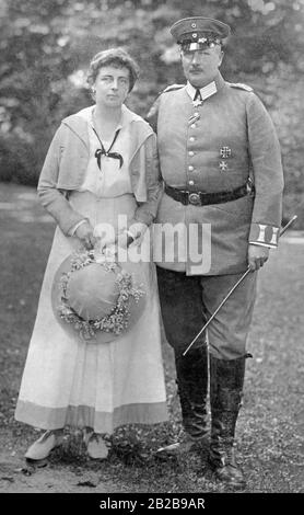 The couple Prince Wilhelm Eitel Friedrich Christian Karl of Prussia and Sophie Charlotte of Oldenburg. The marriage remained childless and they divorced in 1926. Stock Photo