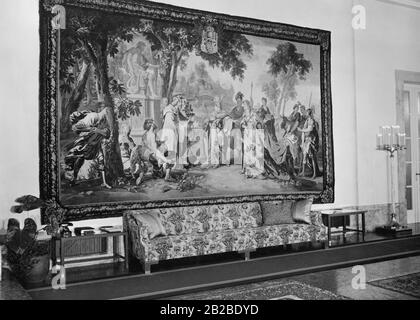 The picture shows a painting that hangs in the Reich Chancellery in the extension. The photo is undated. Stock Photo