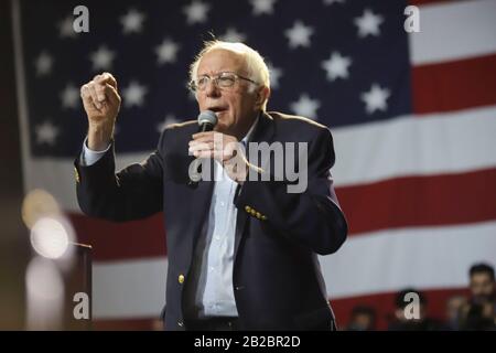 Los Angeles, CA. 1st Mar, 2020. Bernie Sanders in attendance for Bernie Sanders Presidential Campaign Rally, Los Angeles Convention Center, Los Angeles, CA March 1, 2020. Credit: Achim Harding/Everett Collection/Alamy Live News Stock Photo