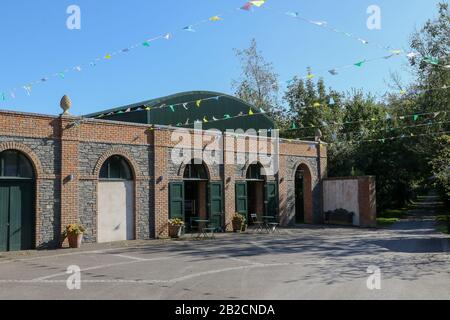 Buffers visitor café or restaurant on a warm sunny autumn day at Oakfield Park, Raphoe, near Letterkenny, in County Donegal Ireland. Stock Photo