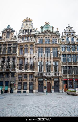 Scenic empty view of row of traditional Gothic guildhalls including Le Renard, Le Cornet, La Louve, and Le Sac in the Grand Place, Brussels, Belgium Stock Photo