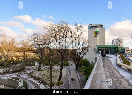 Rooftop terrace of BIKINI Berlin, renowned shopping mall nearby Zoologischer Garten, and atmosphere of Zoo berlin covered by snow in winter. Stock Photo