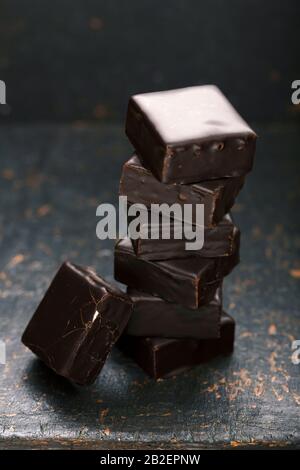 chocolate syrup, graham crackers, peanut butter, rocky roadsrocky roads, brownies, chocolate covered, marshmallow biscuits, mini marshmallows Stock Photo