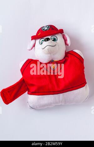 https://l450v.alamy.com/450v/2b2m59y/pillow-pets-soft-plush-toy-nickelodeon-paw-patrol-marshall-dalmatian-isolated-on-white-background-for-back-rear-view-and-label-see-2b2m5n0-2b2m59y.jpg