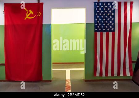 Soviet and American flags, Saltojo Cold War museum, Lithuania Stock Photo