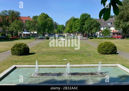 Ludolfingerplatz, Frohnau, Reinickendorf, Berlin, Deutschland Stock Photo