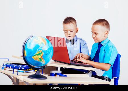 8 year old girl hi-res stock photography and images - Alamy