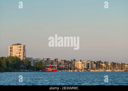 Sweden, Vastmanland, Vasteras, new residential buildings of the Munkangen harborfront Stock Photo