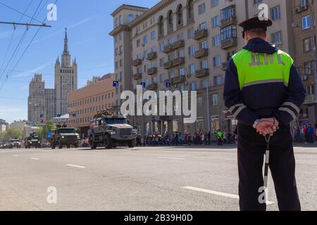 MOSCOW, RUSSIA- MAY 07, 2017: A police man meet military parade near the Kremlin, Moscow, Russia Stock Photo