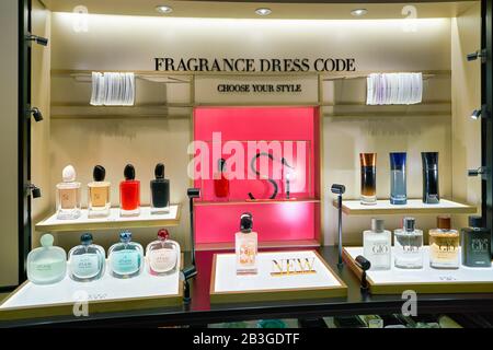 Perfume shop shop armani