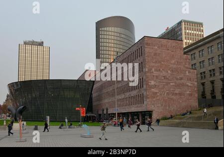 Stadt- und Landesbibliothek, Max-Von-Der-Gruen-Platz, Dortmund, Nordrhein-Westfalen, Deutschland Stock Photo