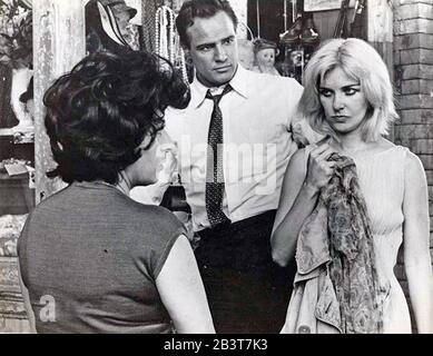 THE FUGITIVE KIND 1960 United Artists film with from left: Anna Magnani, Marlon Brando, Joanne Woodward Stock Photo