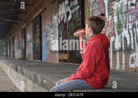 Jugendlicher, Bier, Trinken