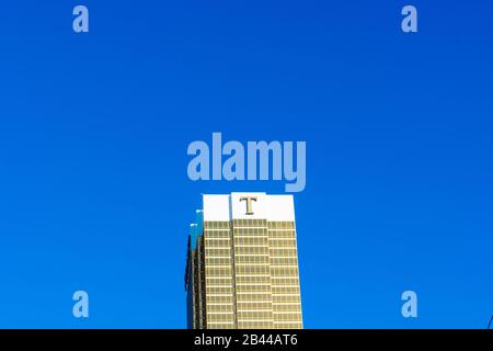 Trump International Hotel golden skyscraper facade of luxury hotel, condominium, and timeshare property. A huge letter T advertises the property - Las Stock Photo
