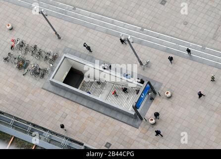 Berlin, Germany. 03rd Mar, 2020. View of Alexanderplatz with the entrance to the subway from Hotel Park Inn. Credit: Jens Kalaene/dpa-Zentralbild/ZB/dpa/Alamy Live News Stock Photo