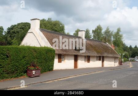 Burns Cottage in Alloway, South Ayrshire - the first home of the famous Scottish poet Robert Burns Stock Photo