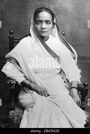 Kasturba Gandhi, wife, Mahatma Gandhi, India, 1915, old vintage 1900s picture Stock Photo