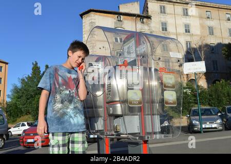 Telefonzelle, Rom, Italien Stock Photo