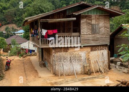 Laos, Phongsaly province, Muang Khua town, rtraditional house Stock Photo