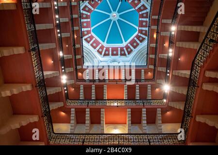 Inside The Taj Mahal Intercontinental Hotel and the Gateway to India, Mumbai, previously called Bombay, Maharashtra State, India Stock Photo