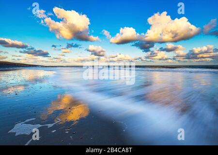 The beach near the dutch villages Westkapelle and Domburg on a warm summer morning. Stock Photo