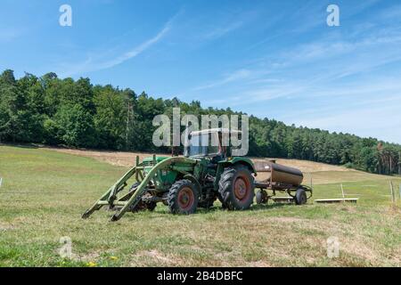 Breuberg, Hesse, Germany, Deutz tractor type D 5006 A, built ca 1972, engine capacity 2826 cc, 48 hp Stock Photo