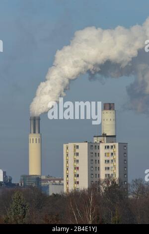 Schornstein, Kraftwerk Reuter, Charlottenburg, Berlin, Deutschland Stock Photo