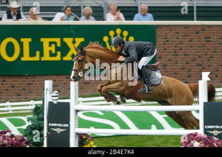 The North American, Spruce Meadows 2006, Chrysler Classic Derby, Santiago Lambre (MEX) riding Curant Stock Photo