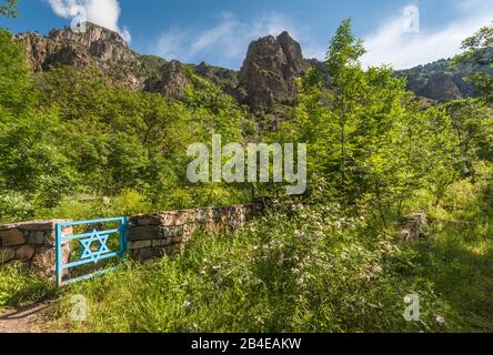 Armenia, Yeghegis Valley, Yeghegis, Old Jewish cemetery, 13th century, Star of David entrance gate Stock Photo