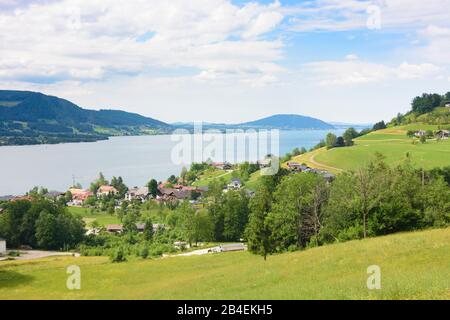 Steinbach am Attersee, view to lake Attersee in Salzkammergut, Oberösterreich, Upper Austria, Austria Stock Photo