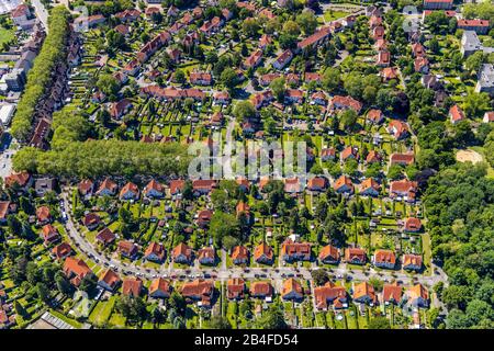Aerial view of the historic miners' settlement, Zechenhäuser garden city Teutoburgia in Herne-Börnig in Herne in the Ruhr area in the state of North Rhine-Westphalia, Germany Stock Photo