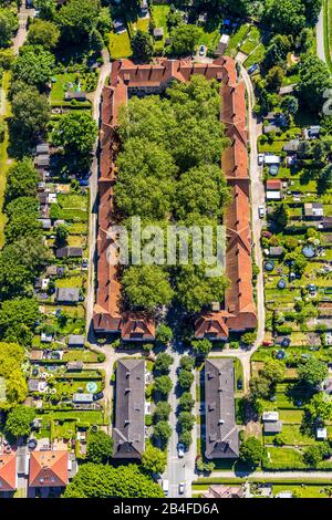Aerial photograph of the historic miners' settlement, Teutoburgiahof, Teutoburgia colliery's garden town in Herne-Börnig in Herne in the Ruhr area in the federal state of North Rhine-Westphalia, Germany Stock Photo