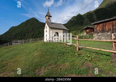 Chapel Fane Alm, Cappella malga Fane Almdorf, South Tyrol, Italy, Europe