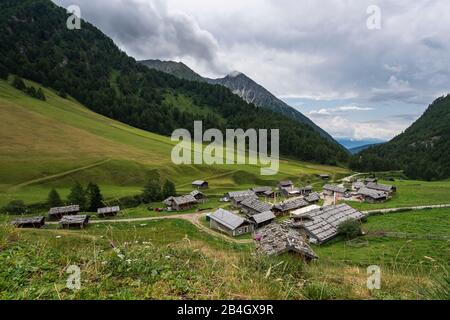 Fane Alm, Almdorf, most beautiful Almdorf of South Tyrol, South Tyrol, Italy, Europe