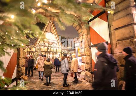 Weihnachtsmarkt Nürnberg Handwerkerhof Stock Photo