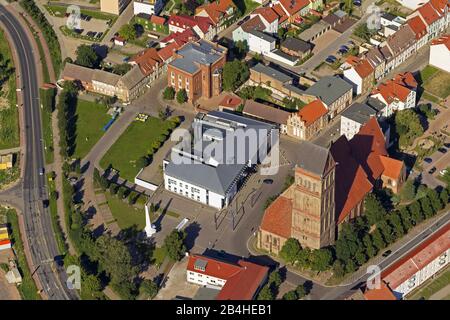 , St. Mary's Church and job center in the centre of Anklamm, 11.08.2012, Germany, Mecklenburg-Western Pomerania, Anklam Stock Photo
