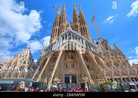 Sagrada Familia cathedral by Antoni Gaudi in Barcelona, Catalonia, Spain Stock Photo