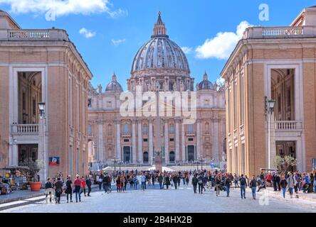 Via della Conciliazione and St. Peter's Basilica, Vatican, Rome, Lazio, Italy Stock Photo