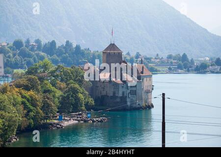 Chillon Castle, Chateau de Chillon, Lake Geneva, Veytaux, Vaud, Switzerland Stock Photo