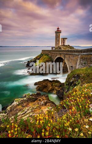 Phare du Petit Minou lighthouse, Brittany, France Stock Photo