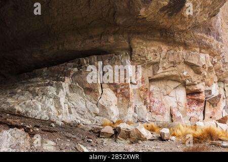 Cave paintings at Cueva de las Manos, Patagonia Argentina Stock Photo