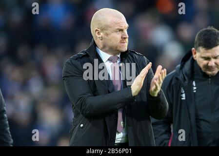 Burnley Manager Sean Dyche makes his way to the dugout. Premier League match, Burnley v Tottenham Hotspur at Turf Moor in Burnley, Lancashire on Saturday 7th March 2020.  this image may only be used for Editorial purposes. Editorial use only, license required for commercial use. No use in betting, games or a single club/league/player publications. pic by Chris Stading/Andrew Orchard sports photography/Alamy Live news Stock Photo